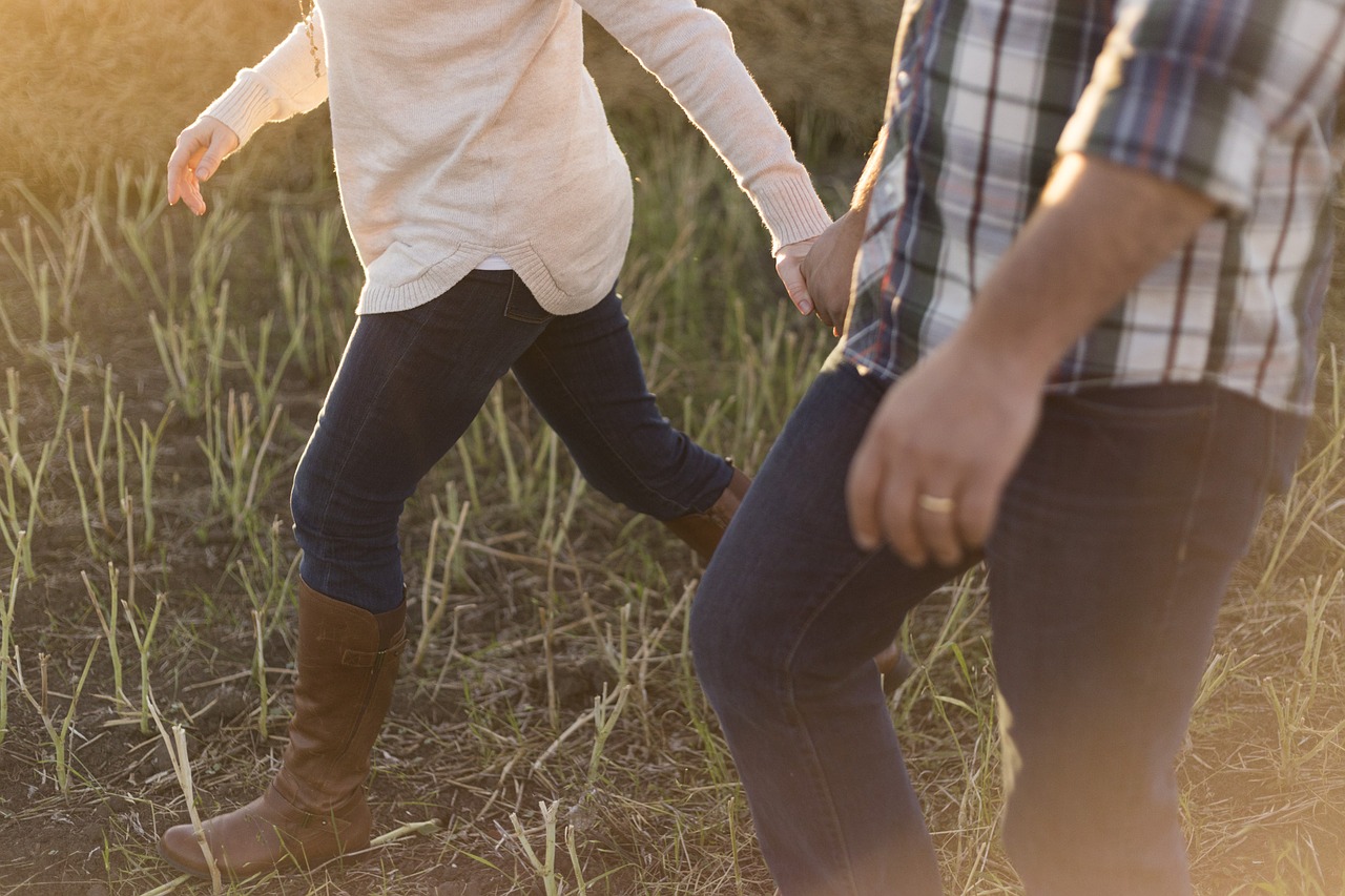 How To Tell If A Man Is Happy In His Relationship