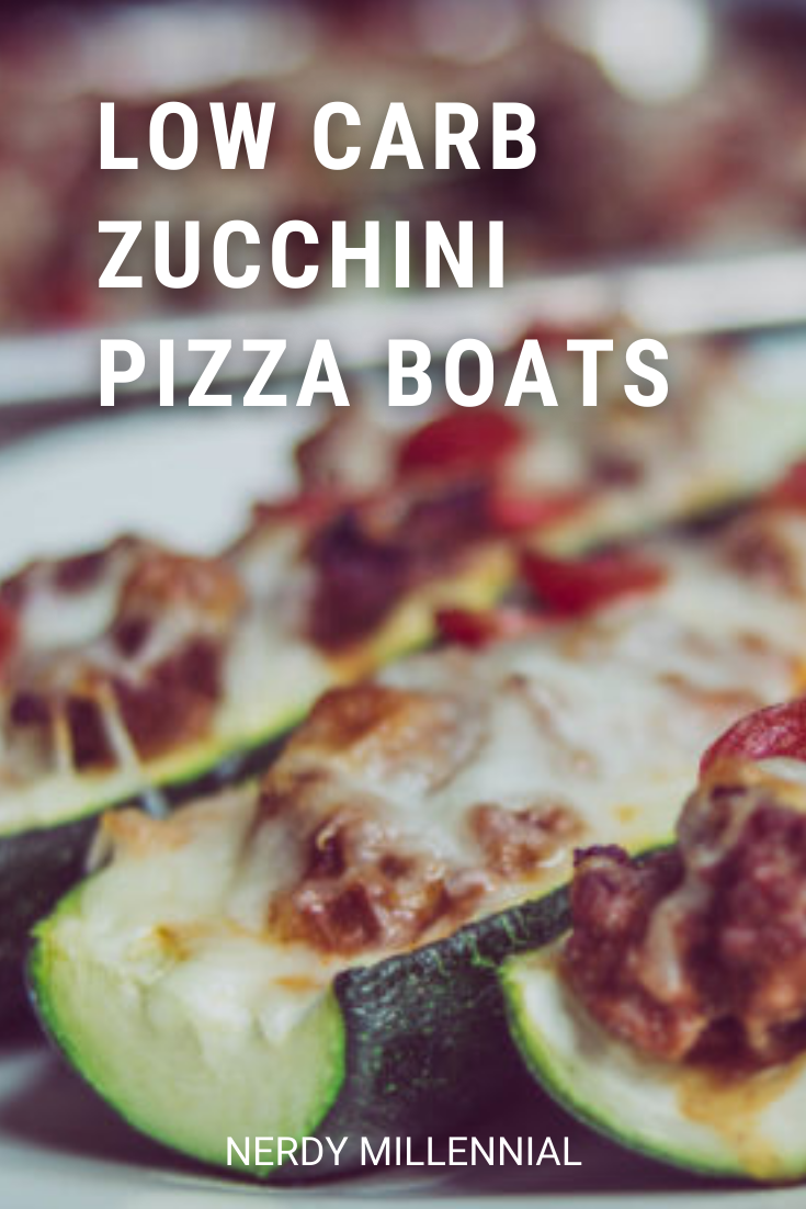 LOW CARB ZUCCHINI PIZZA BOATS