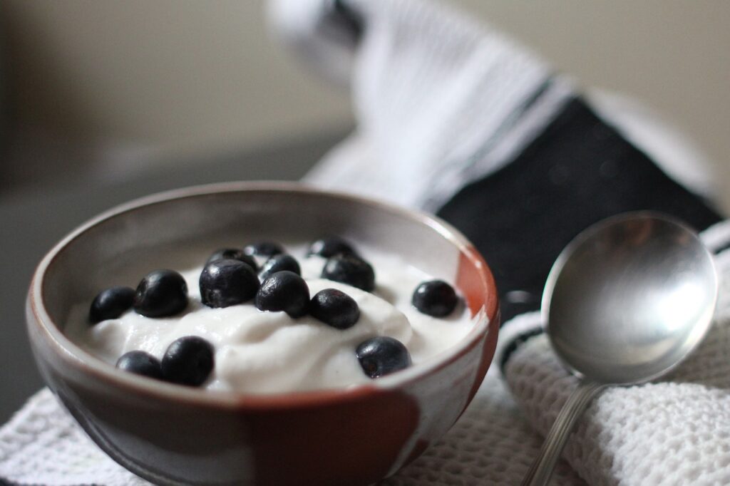 4 Low Carb Yogurt Options
