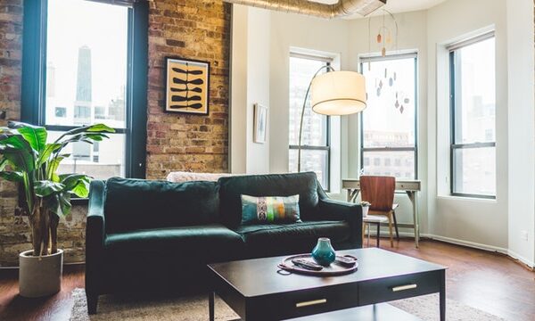 7 Easy Living Room Cleaning Hacks