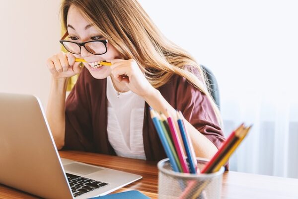 How to Minimize Money Worries at College