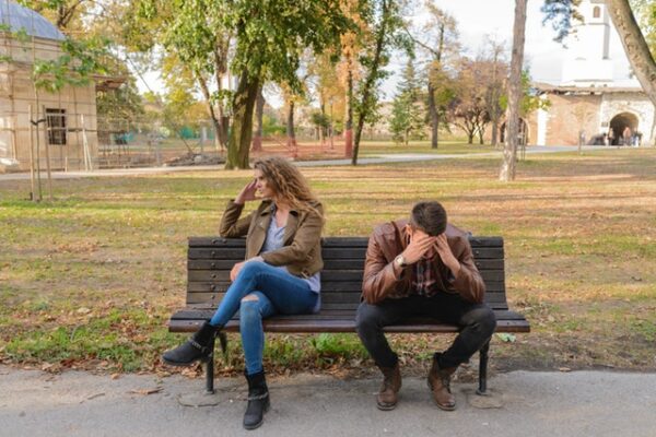 5 Common Dating Red Flags