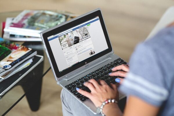 Ways to Filter Your Facebook Feed and Posts
