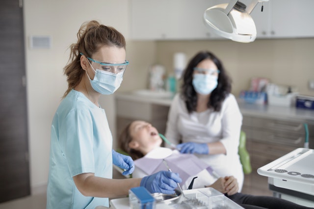 5 Ways to Prepare Your Child for a Trip to the Dentist