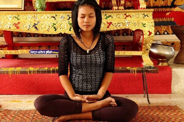 4 Effective Ways to Improve Your Posture