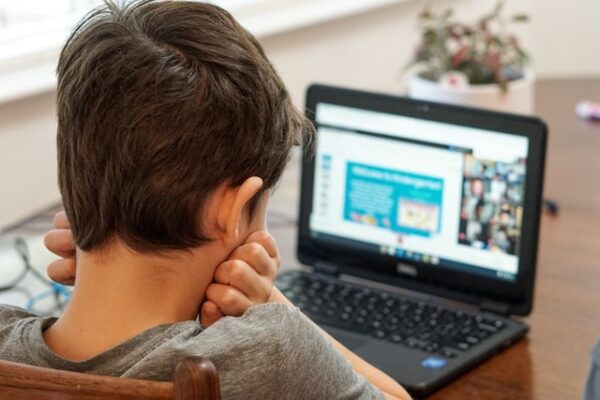 Is It More Cost-Effective To Fix or Just Replace Your Tech?