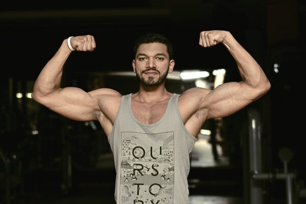 Build More Muscle Fast With These 4 Tips!