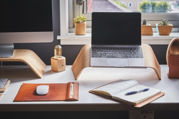 How to Create an Office That Is Both Functional and Beautiful