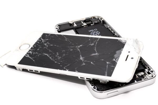 What To Do If You Crack Your Phone Screen