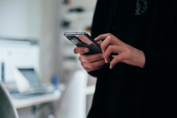 Look After Your Mental Health When Using Smartphones